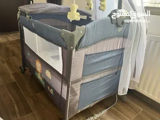 2 سرير اطفال مع فرشه