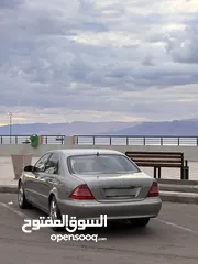  12 مرسيدس غواصة