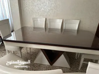  1 طقم سفرة لون ابيض  خشب زان