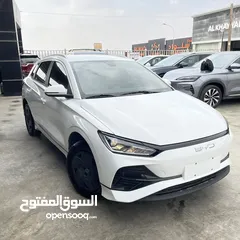  4 BYD E2 2023 مستعمل للبيع