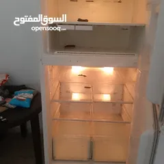 1 ثلاجه دايو كبيره توسع خاروفين