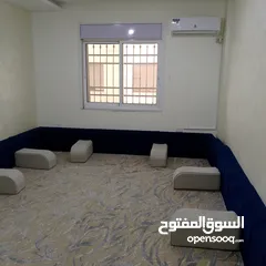  1 شقة مفروشة جديدة فرش وكالة استخدام سنه