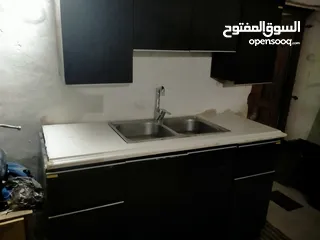  2 مطبخ صغير يصلح لروف من اجود انواع الخشب خشب لاتيه ثقيل مع قاعدة مع رخام 2 متر في 60