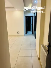  15 شقة أرضية للبيع في ضاحية النخيل - ref: 14613