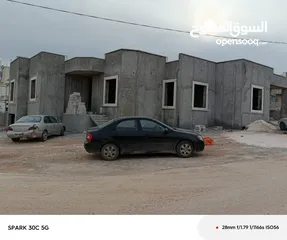  2 متعهد طوبار طوبرجي ومقاول أبنية بنا حجر وقرميد وكندرين