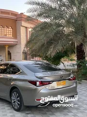  4 لكزس للبيع es 350