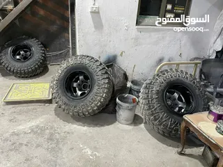  1 جنط 15 عريض مع كوشوك ماكسس رازر 37 خشن