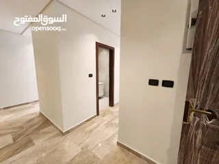  4 شقة فارغة للبيع أو للإيجار في عبدون ref : 14312