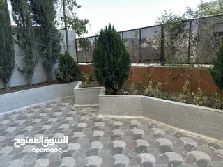  20 استوديو   ارضي   مع   حديقة   مميز   جداً   جداً   للبيع   في   الجاردنز   من   المالك   مباشرة