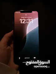  9 ايفون11 برو ماكس للبيع