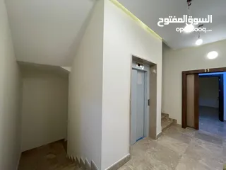  8 شقة في زاوية الدهماني خلف شيل الفوانيس 3 حجرات وصالون و 3 حمامات ومطبخ للبيع