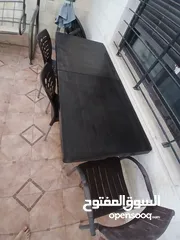  8 طاولة بلاستيك خارجية قابلة للطي مستعمل نظيف جدا