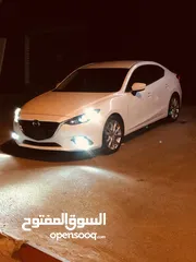  4 للبيع او البدل على جيب ياباني  مازدا 3 السيارة الف الف