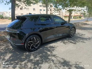  4 سياره موديل 2022 ايونك 5 كهربائيه لون اسود ميتاليك دفع رباعي اكبر بطاريه تمشي فوق 550 كيلو سبعه جيد