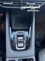  1 سكودا ستيشن 2021