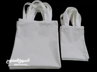  4 حقائب توت باق ساده جاهزه للطباعه والرسم وتطريز