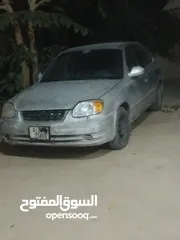  1 هونداي اكسنت عدسة 2002