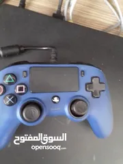  1 ايد نيكون بتزبط ل4 و 5 وال pc لون ازرق احترافية