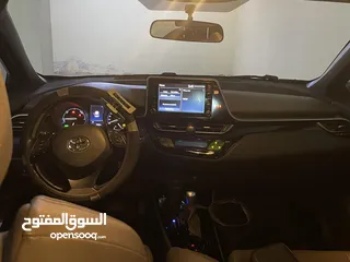  6 تويوتا CHR