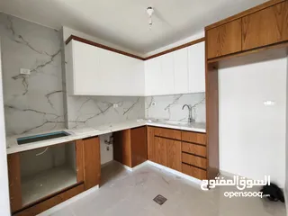  2 شقة جديدة غير مفروشة للايجار-الماصيون-قرب بن ازحيمان