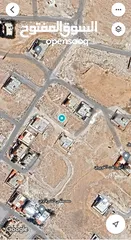  3 قطعة أرض مميزة مساحة 555 متر في الزرقاء - البتراوي الجنوبي واجهة عريضة على الشارع