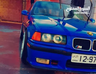  1 بي ام وطواط E36