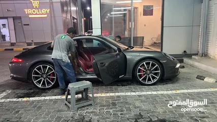  9 بورش 911S كاريرا نظيف