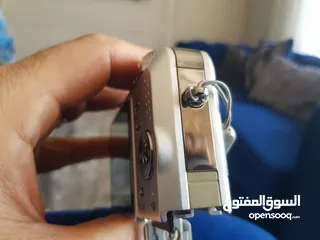  8 كاميرا سوني سايبر شوت 7.2 ميجا بيكسل 2.4 ال سي دي عالية الكفاءة استخدام بسيط جدا للبيع بسعر مغري...