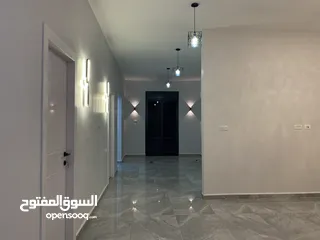  9 ابحث عن عمل