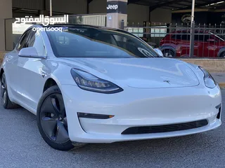  1 Tesla Model 3 Standerd Plus 2019