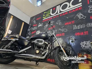  1 Harley Davidson Sportster Custom XL 1200