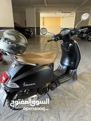  2 Vespa vxl black