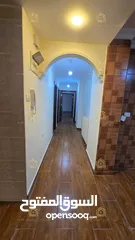  12 شقة فارغة - خلدا - 3نوم 1ماستر - 180م - تدفئة غاز