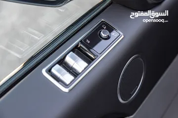 30 Range Rover Sport 2020 Hse Plug in hybrid Black Edition   يمكن التمويل بالتعاون مع المؤسسات المعتمدة