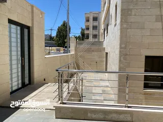  10 شقة مميزة للبيع في عمان - ضاحية النخيل - طابق شبه أرضي