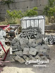  19 اكرو و سلالم مستعمل بحالة الجديد للبيع تصلح لكافة الارتفاعات بتصميم متكامل و مستورد من الصين