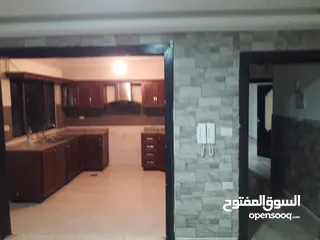  19 شقة سكنيه مميزه في منطقة الجبيهة