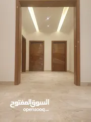  14 شقة أرضية جديدة ماشاء الله للبيع حجم كبيرة في المدينة طرابلس منطقة سوق الجمعة الحشان