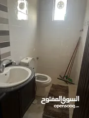  14 شقة طابق رابع مع روف في شفا بدران بجانب مدرسة نجمة الفريد للبيع