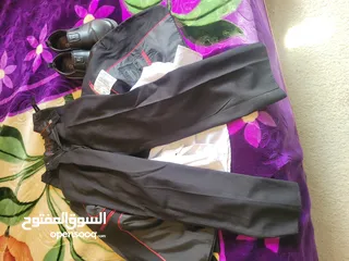  7 بدلة ولادي استخدام مرة واحده بأعتبار جديد مع كندرتها كل صورة عليه قياساتها