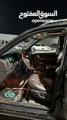  14 جراند شيروكي موديل 2000