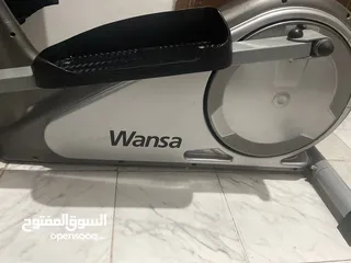  8 جهاز رياضة كروس (cross trainer)مستعمل خالي من الأعطال بحالة ممتازة