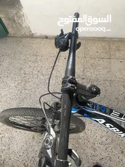  4 بسكليت Asbike للبيع عجل خلفي جديد امامي وكالة يحتاج برك امامي خلفي شغال جنزير تشيك بدالة و جك