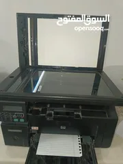  4 طابعه ليزر بدون حبر hp جديد مستخدم اسبوع ما بلزمك حبر ابدا بس حط وراقك وطبع فيها بلوتوث وسلك كل شي