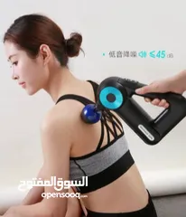  6 فرد المساج شحن 9 رؤوس مسدس مساج 9 سرعات جهاز التدليك العضلات و الجسم رجاج مساج