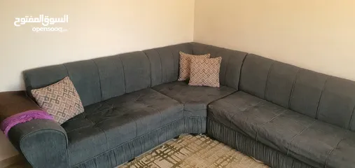  1 كورنر مستعمل للبيع