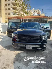  1 Dodge ram 1500 BIG HORN 4x4 2019