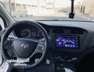  5 ميني جيب هيونداي آكتف للبيع