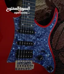  1 للبيع قيتار كهربائي مع امب وكل اشي وفي صور زياده لباقي الاغراض