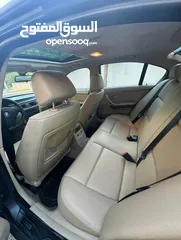  9 BMW 320i 2008